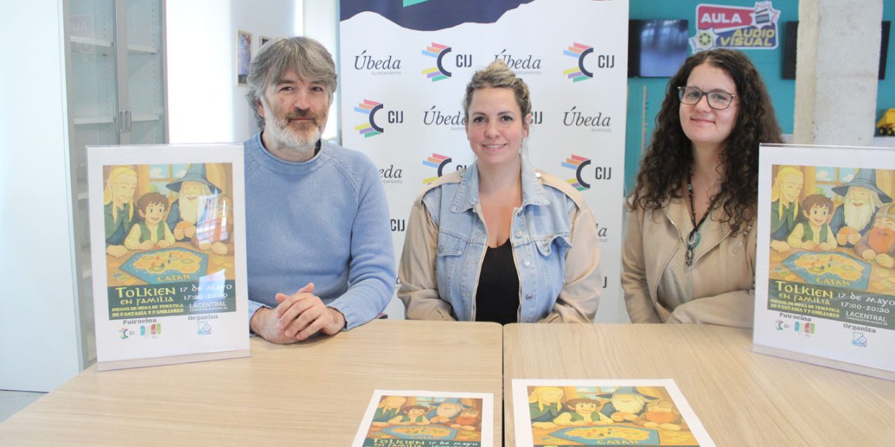 EL ÁREA DE JUVENTUD PONE EN MARCHA UNA TARDE TEMÁTICA DE JUEGOS DE MESA INSPIRADA EN J.R.R TOLKIEN